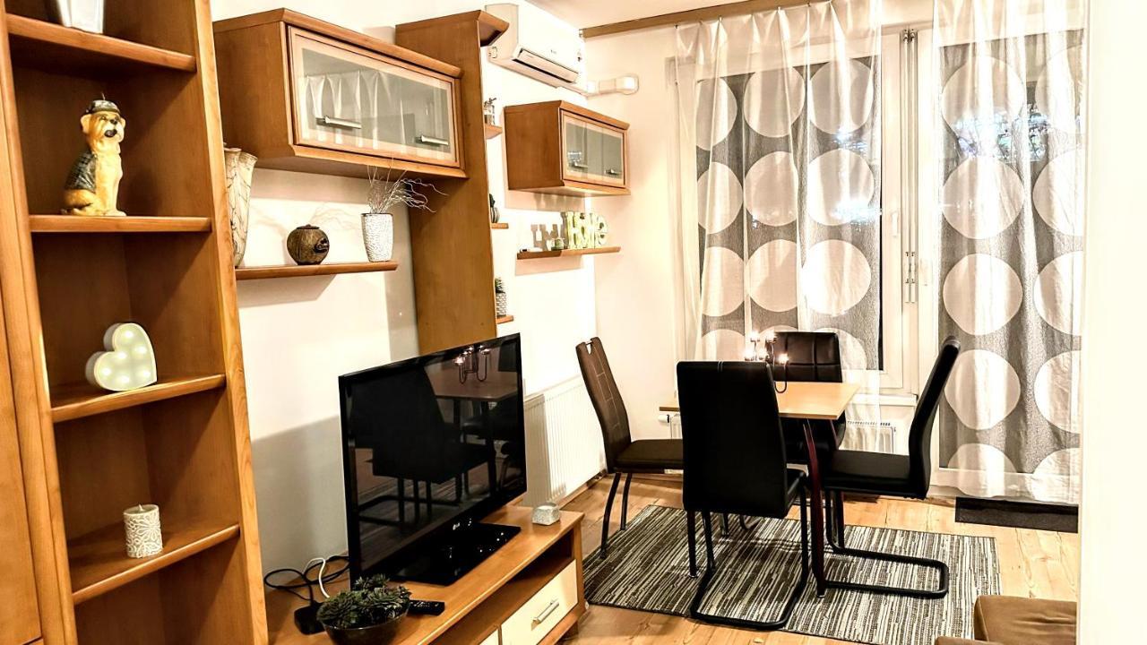Апартаменты Flowers Apartman Будапешт Экстерьер фото